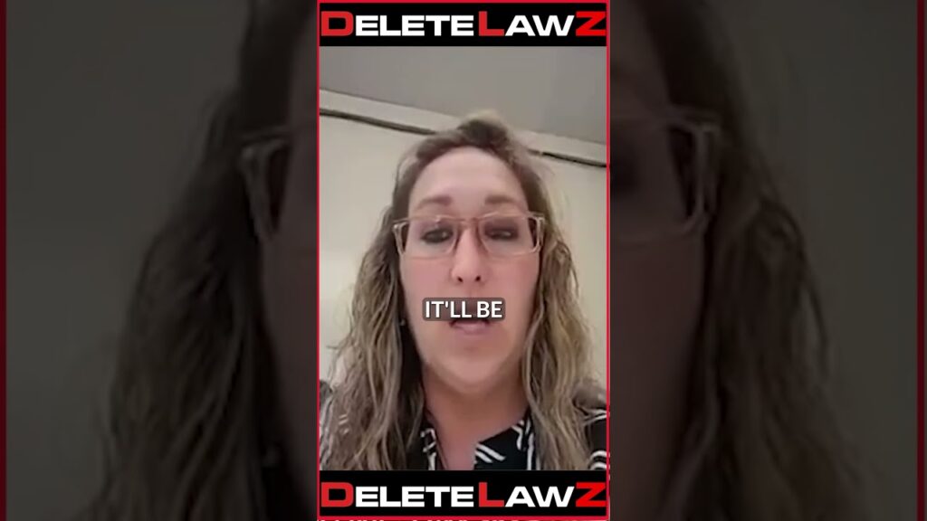 COPS PEN MAN FACE DOWN ON THE GROUND OFFING HIM!