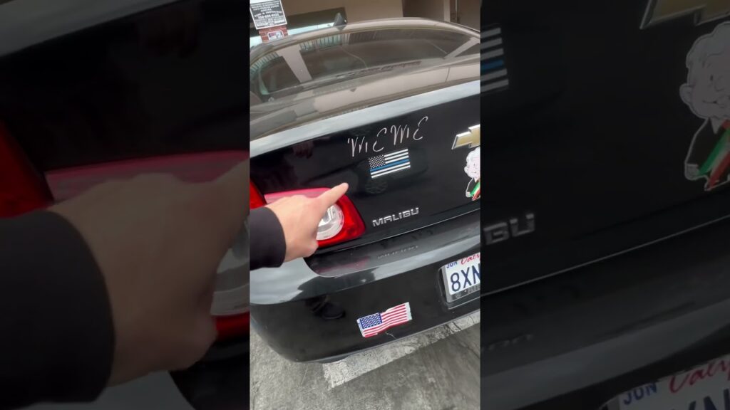 COP SUCKING WHILE SCREWING OVER HANDICAP PEOPLE