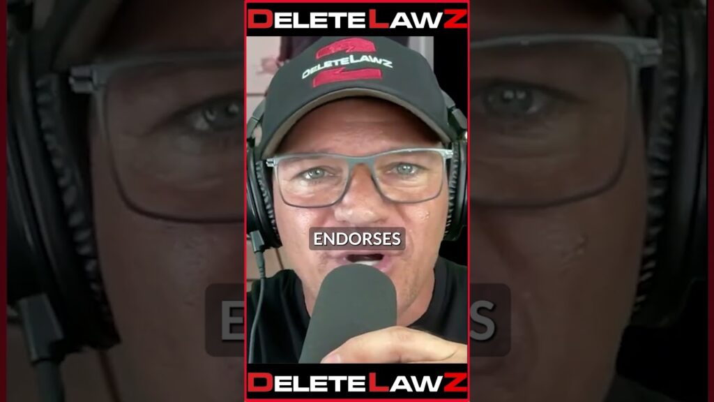 UNHIINGED COP CH*KE SL*MS WOMAN ON HER FACE!